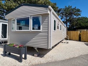 Front- click for photo gallery